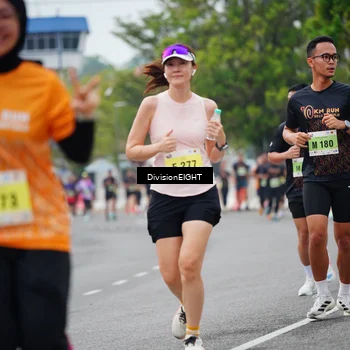 Runner Photo 8484230