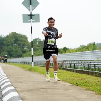 Runner Photo 8484234