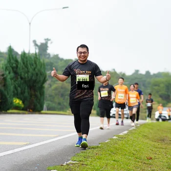 Runner Photo 8484243