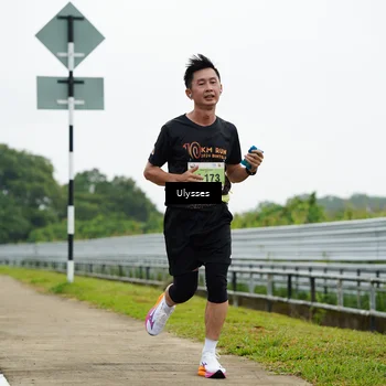 Runner Photo 8484249