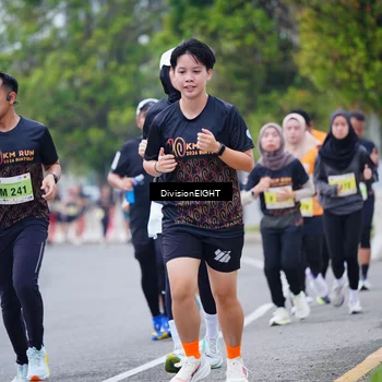 Runner Photo 8484271