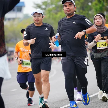 Runner Photo 8484296