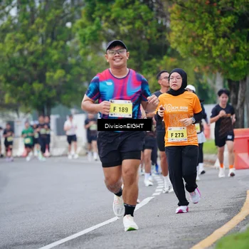 Runner Photo 8484333