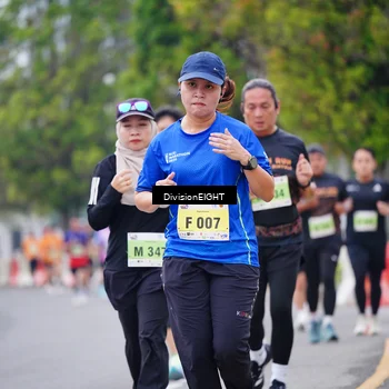 Runner Photo 8484358