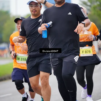 Runner Photo 8484360