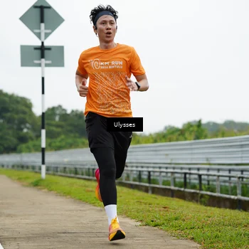 Runner Photo 8484372