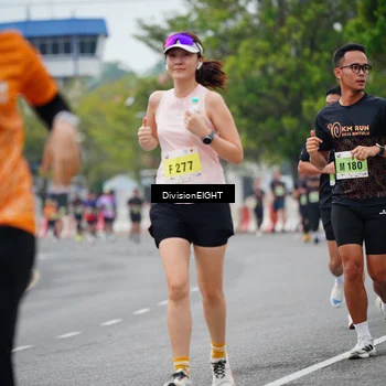 Runner Photo 8484401