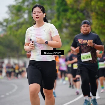Runner Photo 8484418