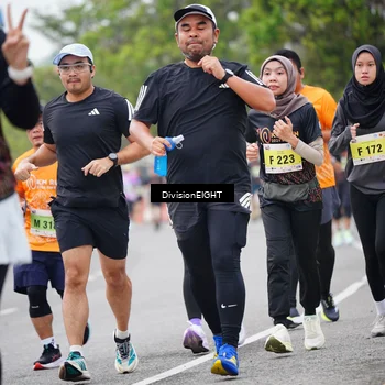 Runner Photo 8484449