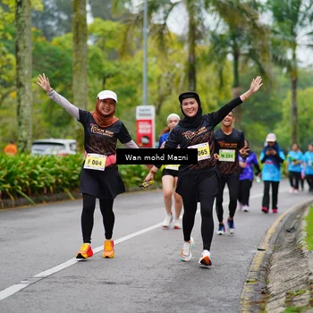 Runner Photo 8484451