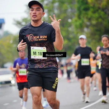 Runner Photo 8484498