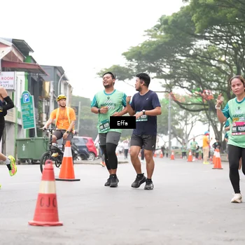 Runner Photo 8484526