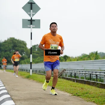 Runner Photo 8484558