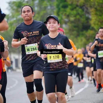 Runner Photo 8484585