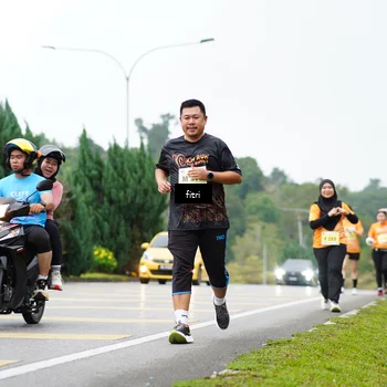 Runner Photo 8484602