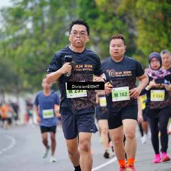 Runner Photo 8484623