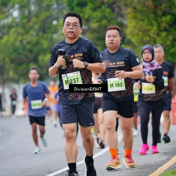Runner Photo 8484649