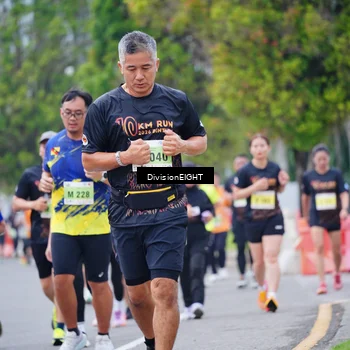 Runner Photo 8484673