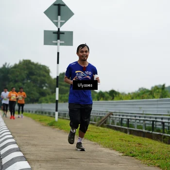 Runner Photo 8484681