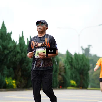 Runner Photo 8484689