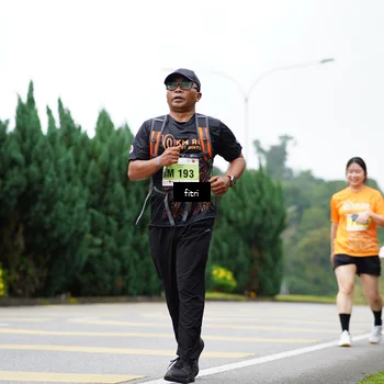 Runner Photo 8484691