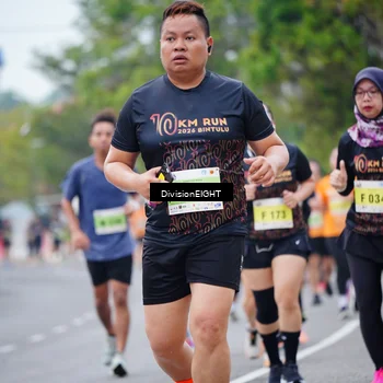 Runner Photo 8484696