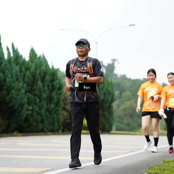 Runner Photo 8484709