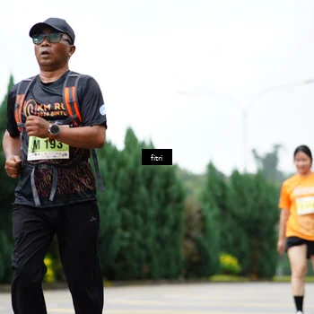 Runner Photo 8484725