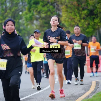 Runner Photo 8484735