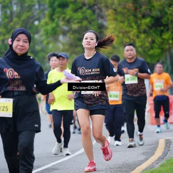 Runner Photo 8484760