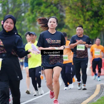 Runner Photo 8484762