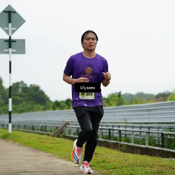 Runner Photo 8484847