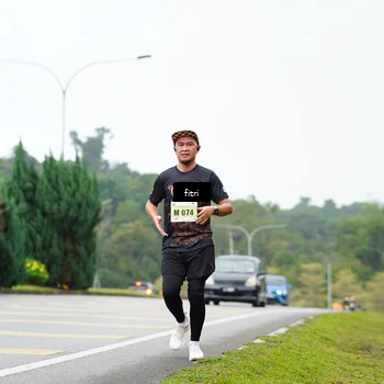 Runner Photo 8484909