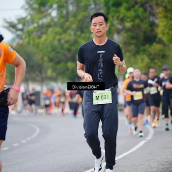 Runner Photo 8484910