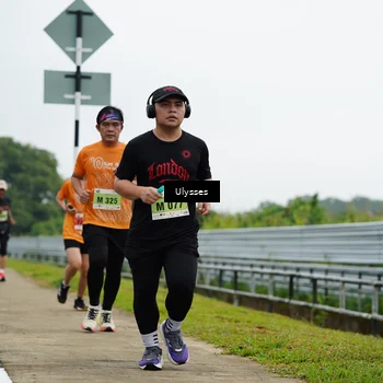 Runner Photo 8484916
