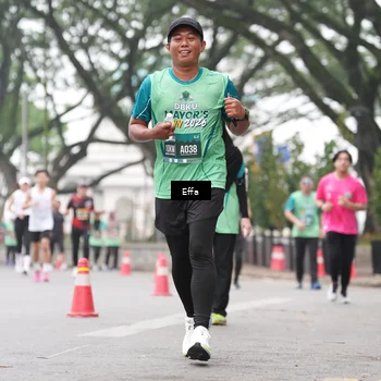 Runner Photo 8484917
