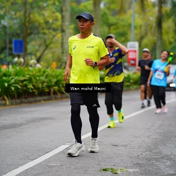 Runner Photo 8484924