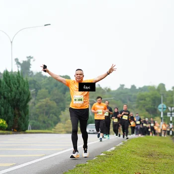 Runner Photo 8484987