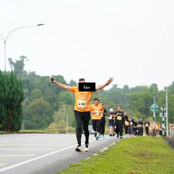 Runner Photo 8484994