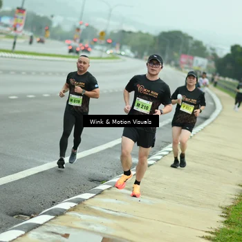 Runner Photo 8485015