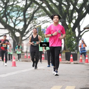 Runner Photo 8485017