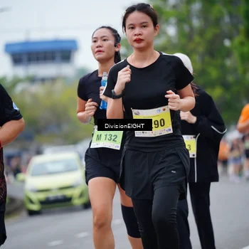 Runner Photo 8485021