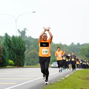 Runner Photo 8485043