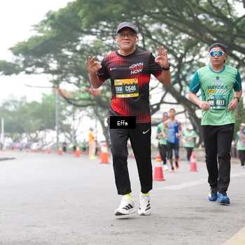Runner Photo 8485080