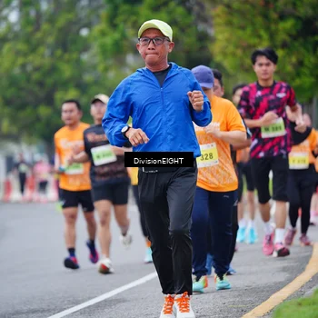 Runner Photo 8485088