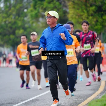 Runner Photo 8485108