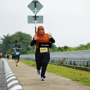 Runner Photo 8485110