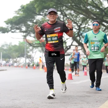 Runner Photo 8485114