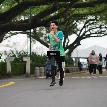 Runner Photo 8485123
