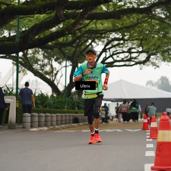Runner Photo 8485142